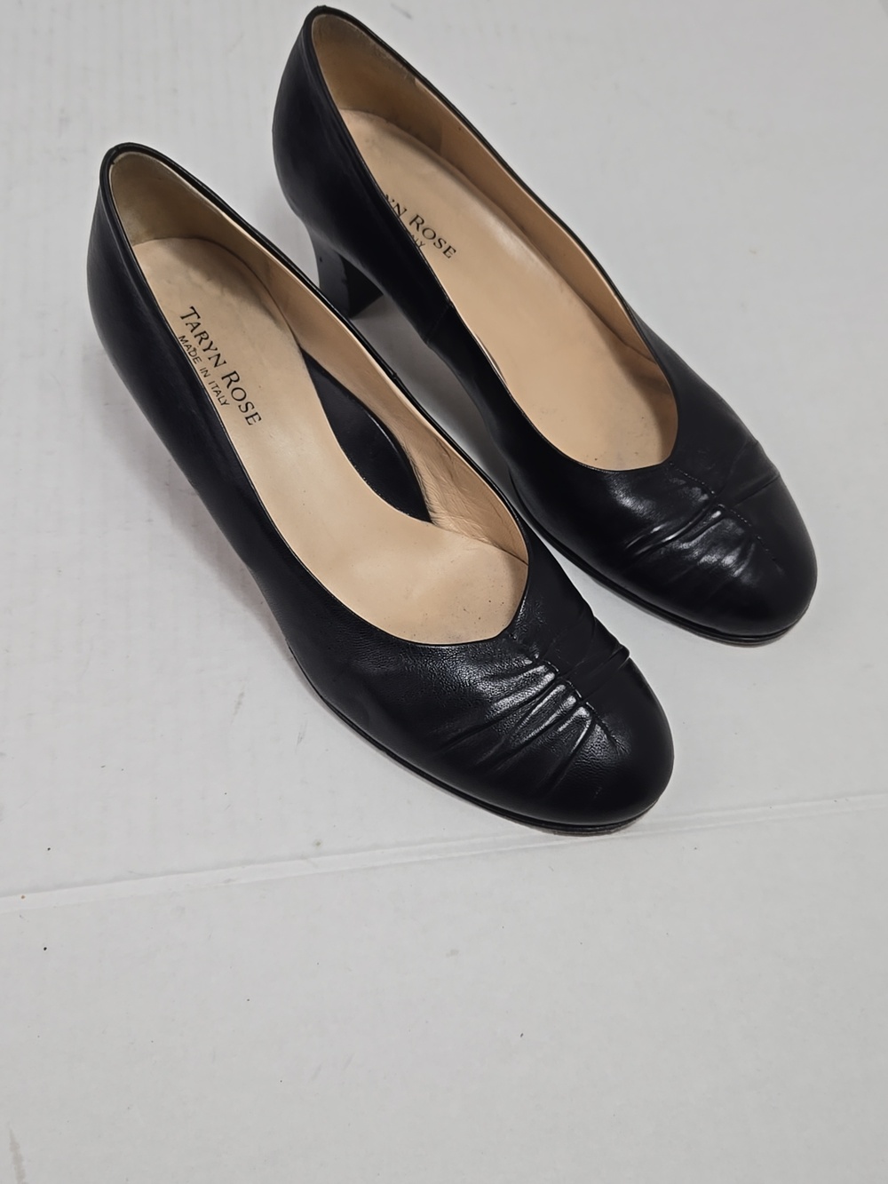 Taryn Rose Vero Cuolo Black Leather Wedge Shoes Women's Sz 8.5 (EU 39)